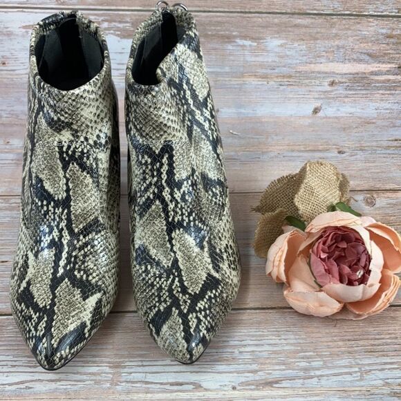 Franco Sarto Kortney Booties - Picture 2 of 5